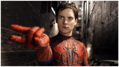 Tobey Maguire Birthday Special: From the Upside-Down Kiss to Swinging With Spidey Bros, 7 Best Moments of the Actor as Marvel's Spider-Man! (Watch Video)