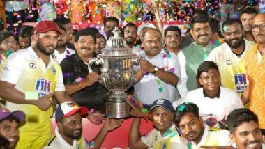 Business News | Anu Malik, Sanjay Manjrekar at the Grand Finale of Supremo Cup 2022, Team Trident Navi-Mumbai Bags the Trophy