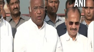 India News | Congress Leaders Meet President Kovind to Discuss Agnipath Scheme, Police Atrocities