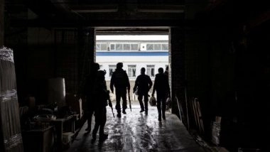 World News | Ukrainian Forces Withdrawing from Severodonetsk