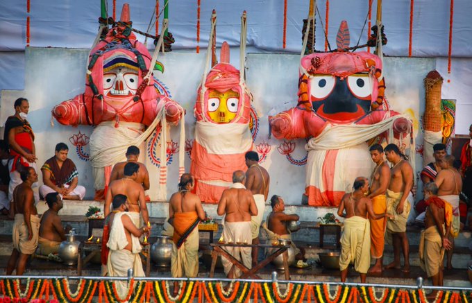 Snana Yatra 2022 Photos & Debasnana Purnima Greetings: HD Wallpapers, Messages, Wishes, SMS And Quotes To Celebrate The Auspicious Birthday of Lord Jagannath