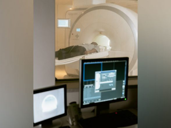 Science News | New Computer Model Helps Identify Mutations That Drive Cancer - Vimarsana News