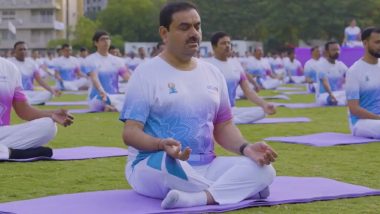 International Yoga Day 2022: Gautam Adani and Dr Priti Adani Inspire a Thousand Adanians to Practice Yoga (Watch Video)