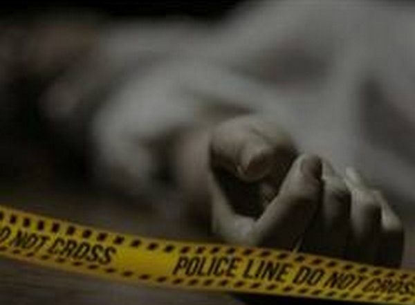 India News | Pregnant Teacher Stabbed to Death in Ayodhya, Akhilesh Yadav Questions Security Situation in UP