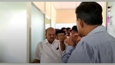 India News | Viral Video Shows Karnataka JD(S) MLA Slapping College Principal
