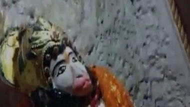 World News | Pakistan: Hindu Temple Vandalised in Karachi, Idols Desecrated