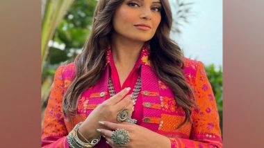 Entertainment News | Bipasha Basu Oozes 'old World Charm' in Latest Picture