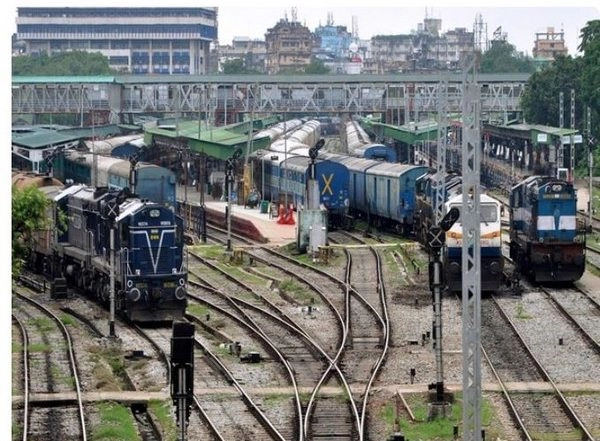 India News | Northern Railway Crosses Rs.100 Crore Mark in Parcel Revenue Earnings