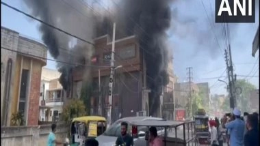 India News | Fire Breaks out at Clothing Store in Ludhiana