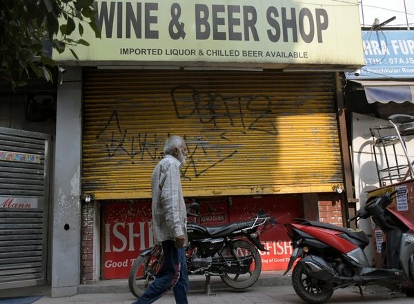 Uttar Pradesh Govt Cancels Licenses of Liquor Vends in Ayodhya Temple Area