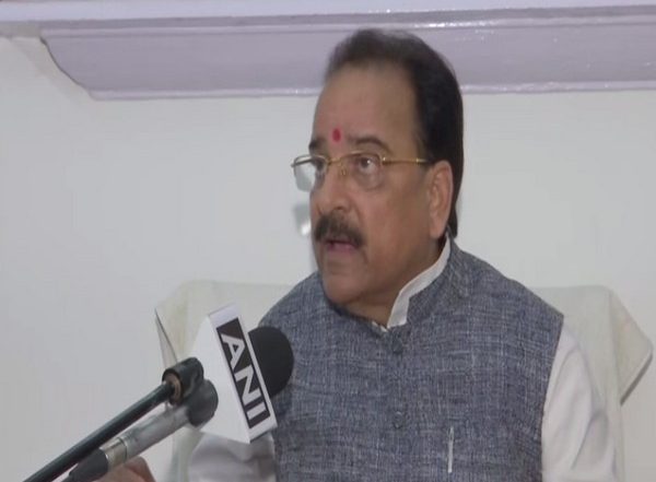 India News | Agnipath Row: Everyone Has Right to Protest but Opposition Working to Defame Modi Govt, Says MoS Defence