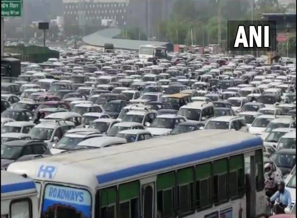 Bharat Bandh over Agnipath Scheme: Trains Cancelled, Traffic Jams Across Delhi-NCR; Check Details Here