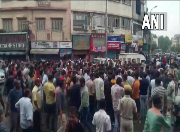 Udaipur Beheading Incident: Rajasthan Government Imposes Section 144 in All Districts, Suspends Internet Services for Next One Month