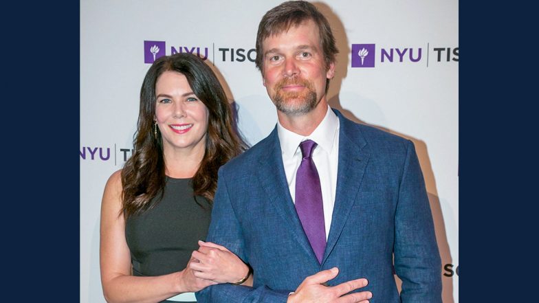 Gilmore Girls Actress Lauren Graham Splits Up With Longtime Partner Peter Krause