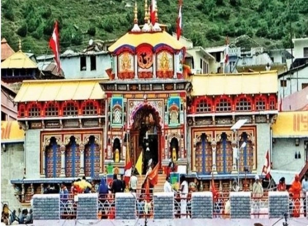 India News | Chardham and Hemkunt Sahib Yatra Record Footfall of over 22 Lakhs