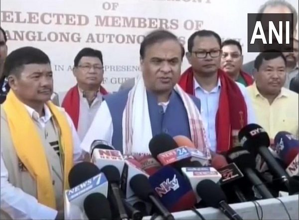 India News | Assam Floods: IAF to Carry 1 Lakh Litres of Diesel, Petrol to Silchar Tomorrow, Says CM Sarma