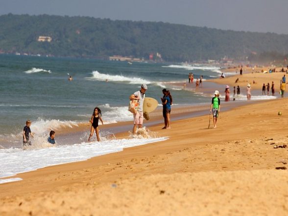 India News | 75 Sea Beaches to Be Cleaned Up Across India for 75 Days - Vimarsana News