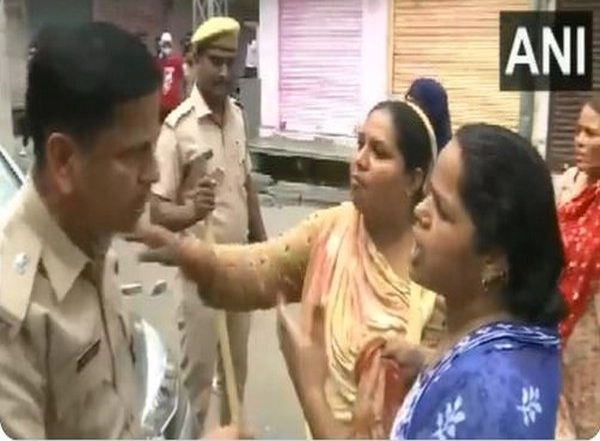 India News | Rajasthan: Stones Pelted at Police in Chittorgarh over Killing of Former BJP Councillor's Son