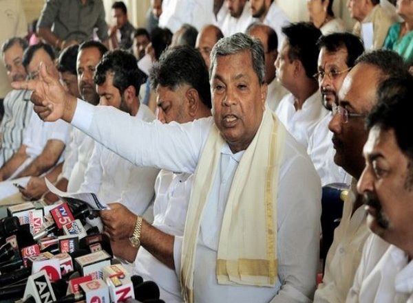 India News | Congress' Siddaramiah Says Will Hit Streets, if Textbooks Revision Not Rolled Back in Karnataka