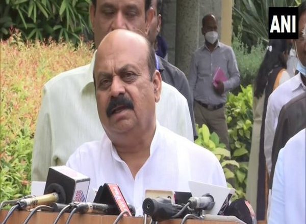 India News | Nadaprabhu Kempe Gowda Statue Will Be Installed on Vidhana Soudha Premises: Karnataka CM