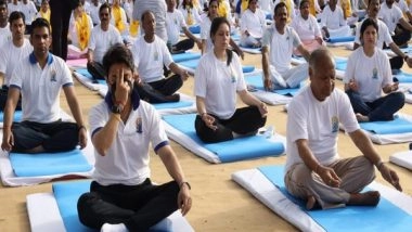 India News | Yoga Helps in Getting Rid of Tension, Diseases, Says Scindia on International Yoga Day