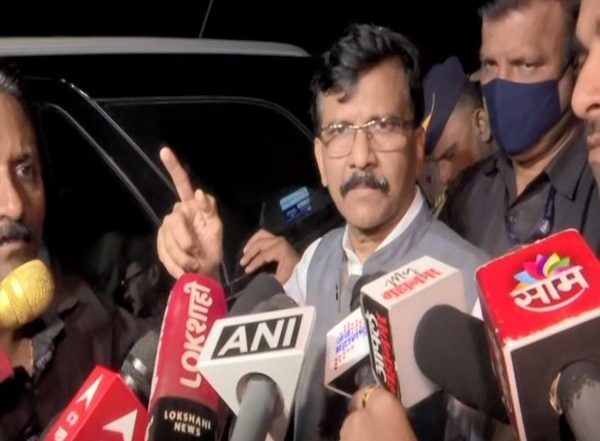 Maharashtra Political Crisis: ‘Uddhav Thackeray To Remain CM, Will Prove Majority on Floor of the House if Given Chance’, Says Sanjay Raut
