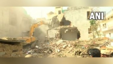 India News | Uneasy Calm Prevails in Prayagraj After Violence in Several Parts of UP over Controversial Remarks