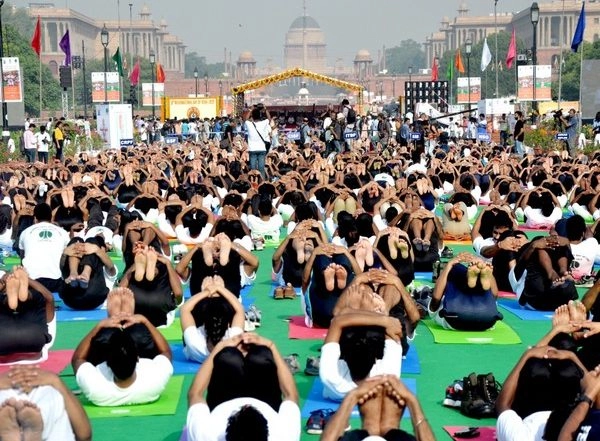 India News | Yoga Shivir Organised in Ahmedabad Ahead of International Yoga Day