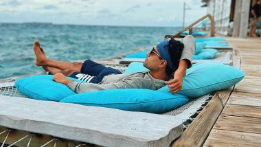 Vicky Kaushal Shares a Serene Picture Chilling Amid Blue Waters in Maldives!