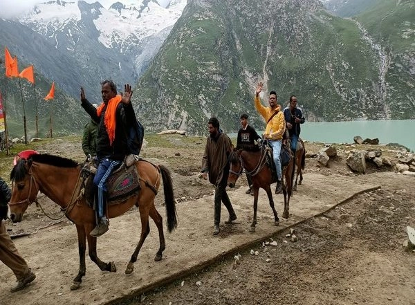 India News | Amarnath Yatra Partially Resumes from Panjtarni Side