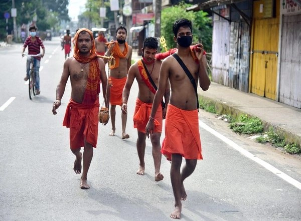 India News | Delhi Police Put in Place Security, Traffic Arrangements for Kanwar Yatra
