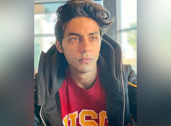 Entertainment News | Fans Come out in Support  of Aryan Khan After He Receives Flak for Drinking at a Club