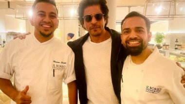 Entertainment News | SRK Enjoys Meal at Italian Restaurant in London's Mayfair, Poses with Chefs