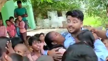 Uttar Pradesh: Teacher Receives Emotional Farewell From Raigarh Primary School Students; Watch Viral Video