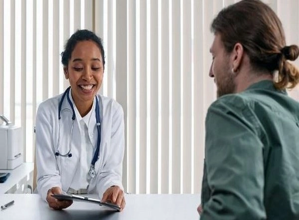 Health News | Study Suggests Improving Critical Illness Communication for Advanced Cancer Patients