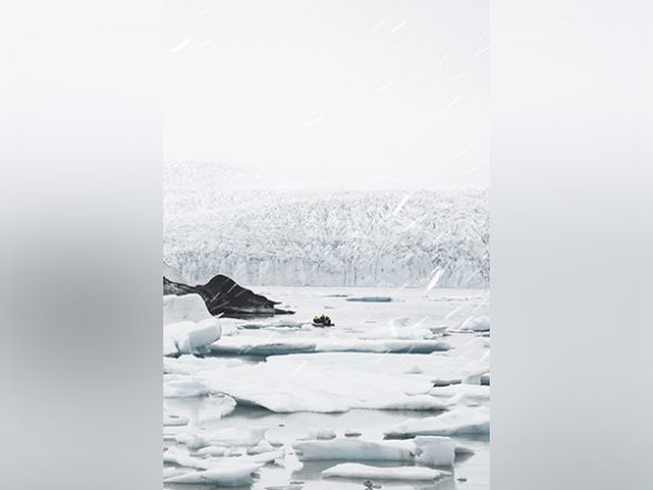 Science News | Research: Ozone Depletion over North Pole Causes Weather Anomalies - Vimarsana News