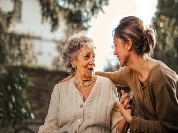 Lifestyle News | Positive Social Interaction Can Give a Sense of Purpose to Older Adults: Research - Vimarsana News