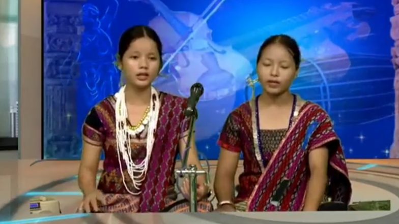 Two Sisters From Arunachal Pradesh Melodiously Sing Tamil Patriotic Song Written by Subramanya Bharati; Watch Video 