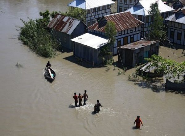 World News | Death Toll in Bangladesh Floods Reaches 102