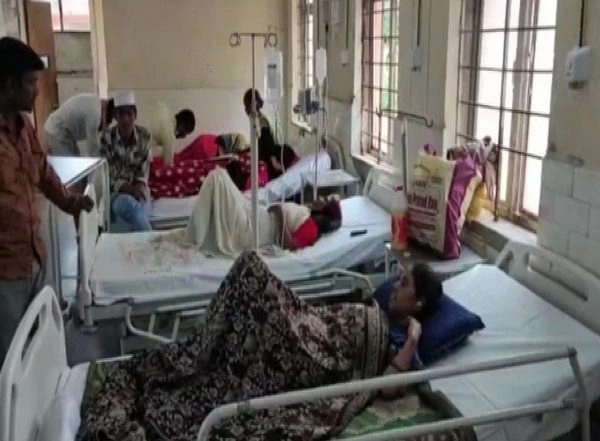 India News | 4 Died, 24 Fell Ill After Drinking Contaminated Water at Govt Hospital in Gadwal