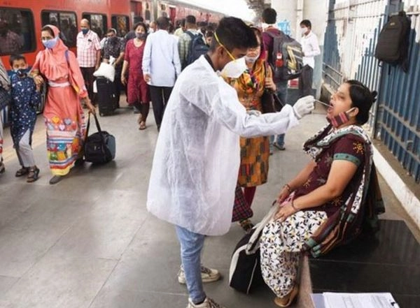 India News | India Reports 21,566 New COVID-19 Cases in Last 24 Hours