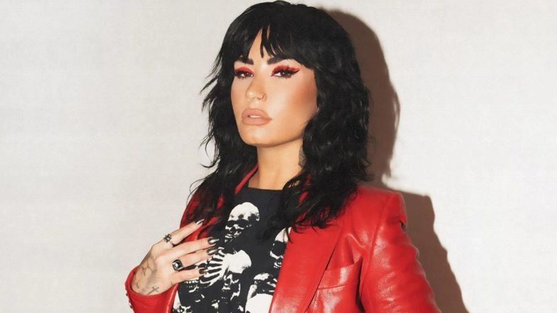 Demi Lovato Explains Why She is Using She/Her as Pronouns Again