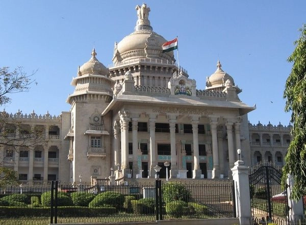 India News | After Ladakh, Karnataka MLAs Embark on Trip to Delhi, Gujarat
