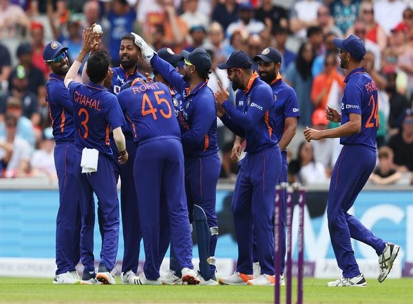 Sports News | Sourav Ganguly, Sachin Tendulkar Lead Wishes as Sports Fraternity Hails India's ODI Series Triumph over England