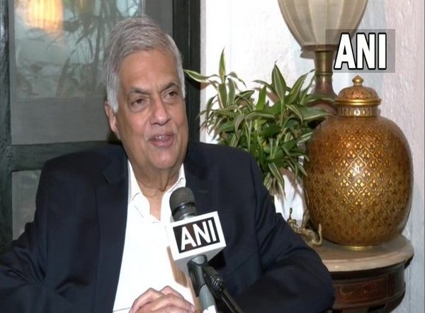 Sri Lanka PM Ranil Wickremesinghe Calls Emergency Meeting After Angry Protestors Storm Inside President’s House in Colombo
