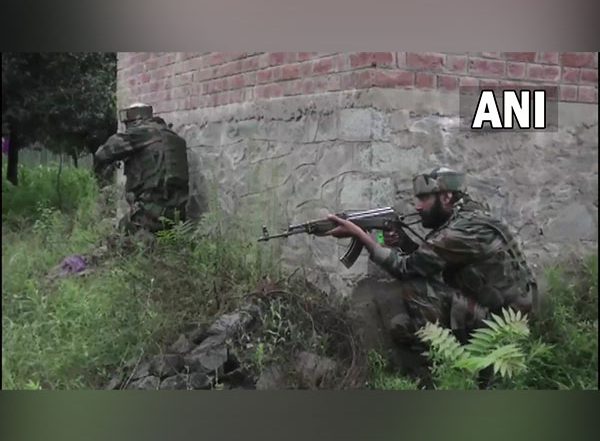 Jammu and Kashmir: LeT Terrorist Killed in Encounter with Security Forces in Baramulla