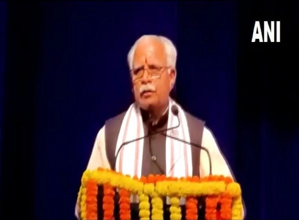 India News | CM Khattar Announces Rs 1 Crore Compensation to Kin of DSP Killed by Mining Mafia,  Job to Family Member