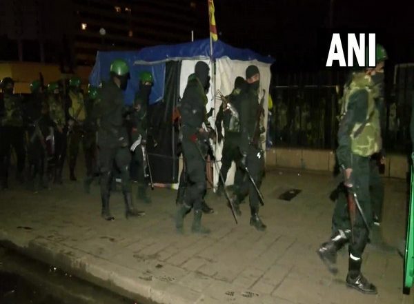 World News | Security Personnel Dismantle Protest Camps in Colombo