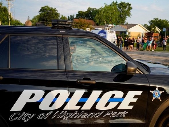 World News | US: Illinois Shooting Suspect Charged with 7 Murder Counts, Faces Life Sentence - Vimarsana News