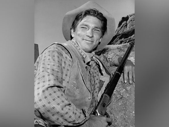 Entertainment News | Sam Peckinpah Classics Actor and Director of 'A Boy and His Dog,' L.Q. Jones Dies at 94 - Vimarsana News